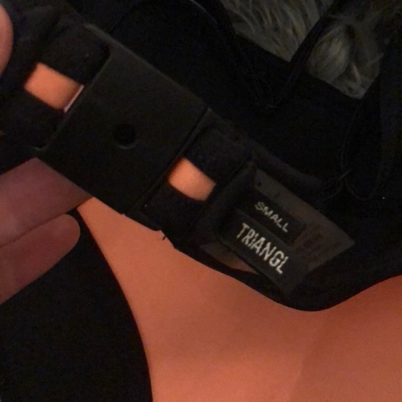 Triangl Bikini - Picture 4 of 4